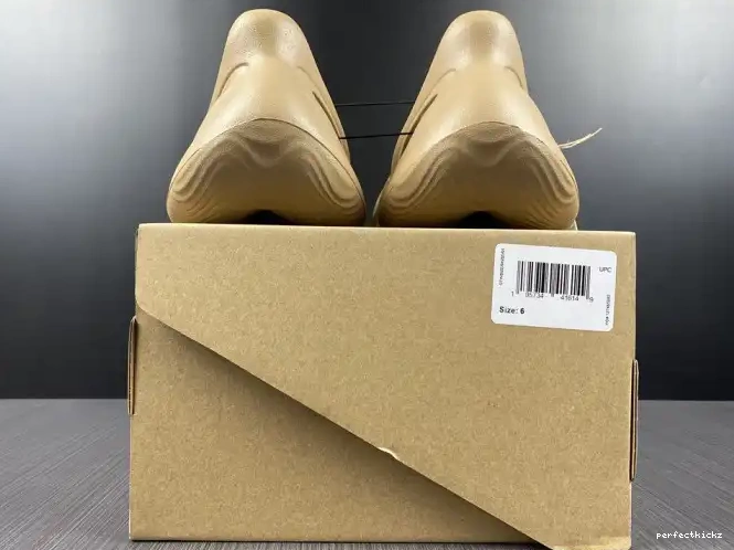 Foam Yeezy GW3354 Ochre Adidas RNNR 0518